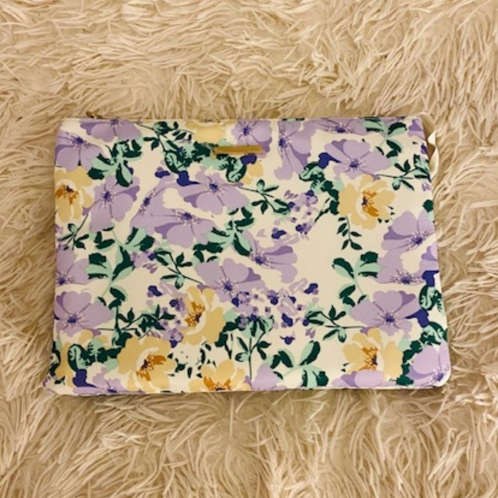 Kestrel Large Floral Clutch - Picture 3 of 4